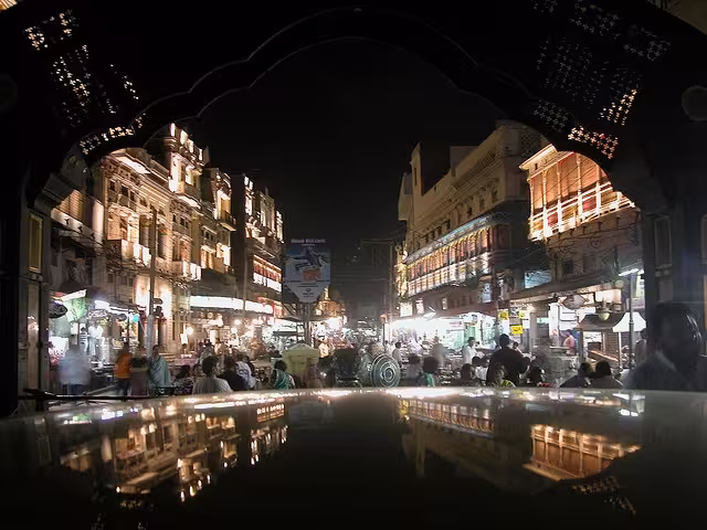 Gawalmandi Food Street