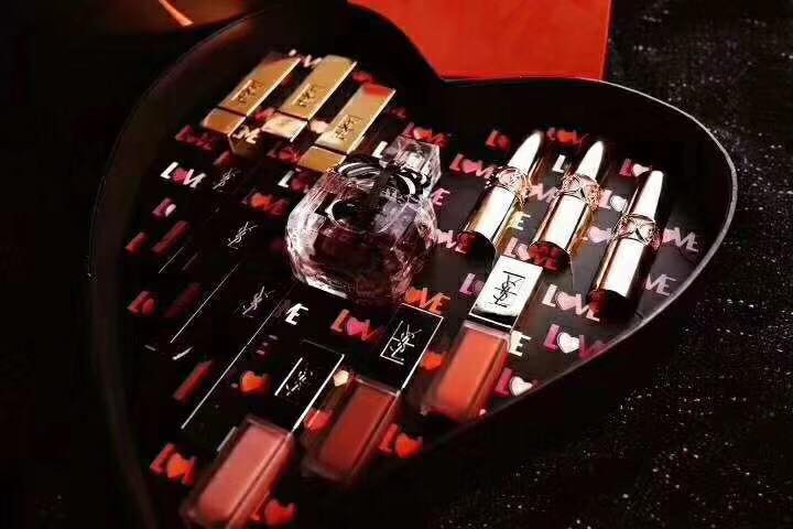 ADBUL RAZZAQ COSMETICS