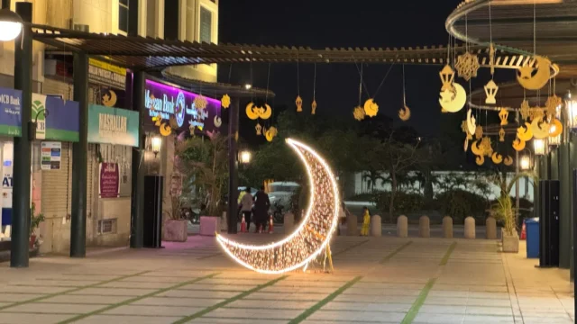 Single Location 12 DHA Phase 2 Food Street2