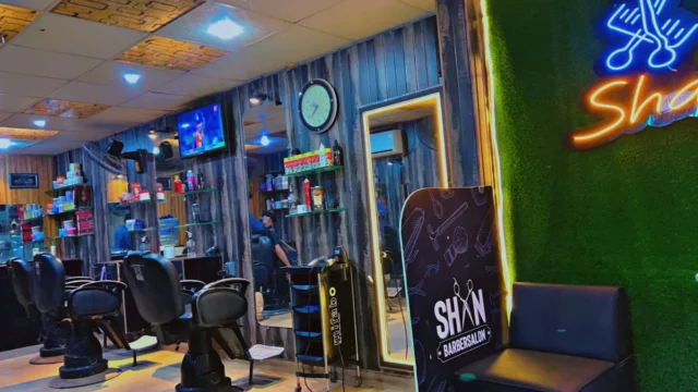 Shan Barber Salon2