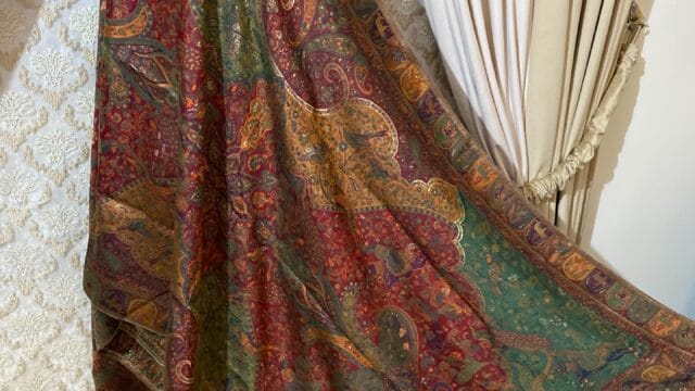 TAJ KASHMIRI HANDICRAFTS OUTLET2