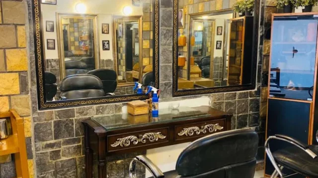 Zoellas beauty Salon2