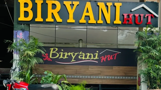 Single Category 11 Biryani Hut, Islamabad Pakistan.