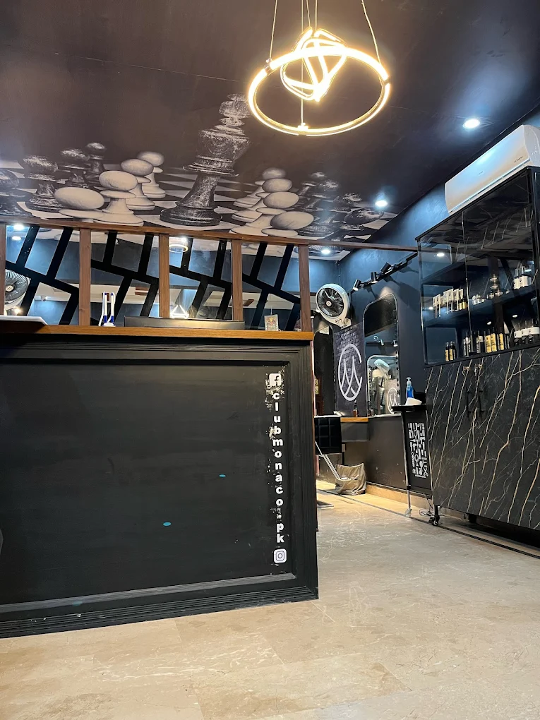 Club Monaco Men's Salon